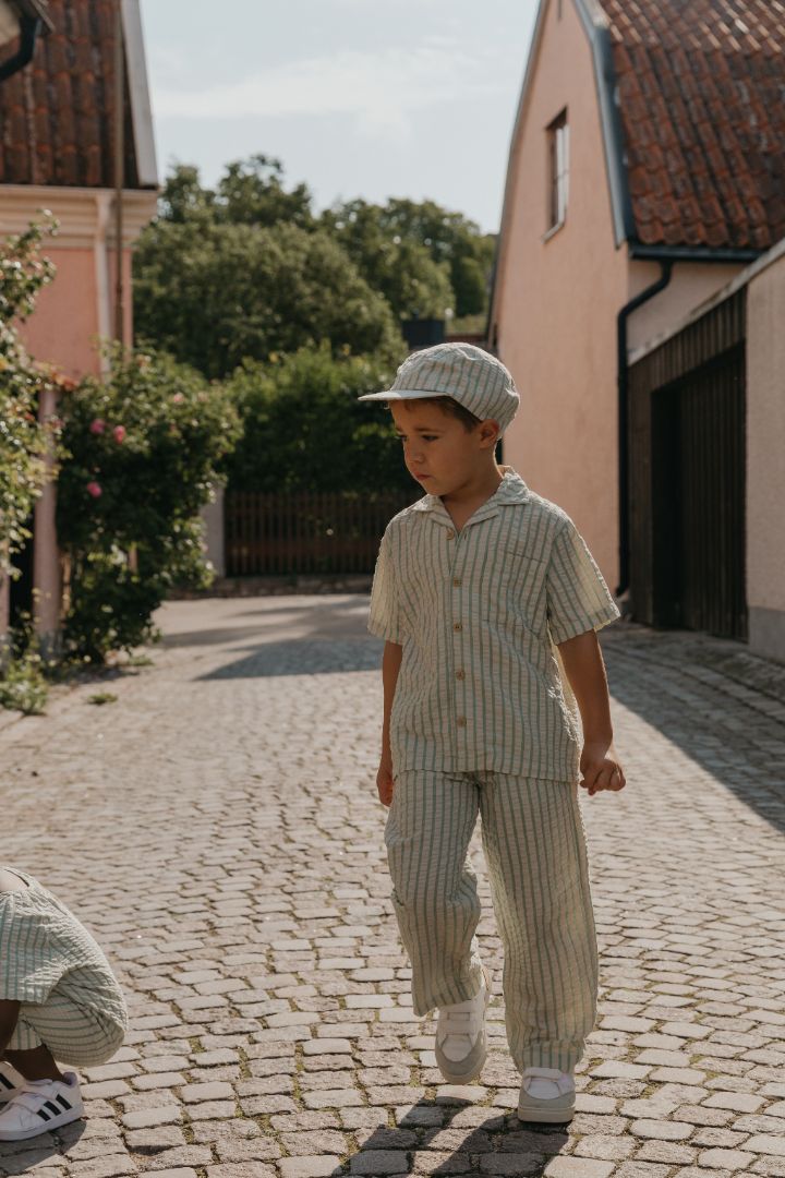 Garbo & Friends seersucker trousers stripe emerald